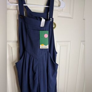 Halara Adjustable Strap Wide Leg Jumpsuit Navy Overalls Pockets M NWT